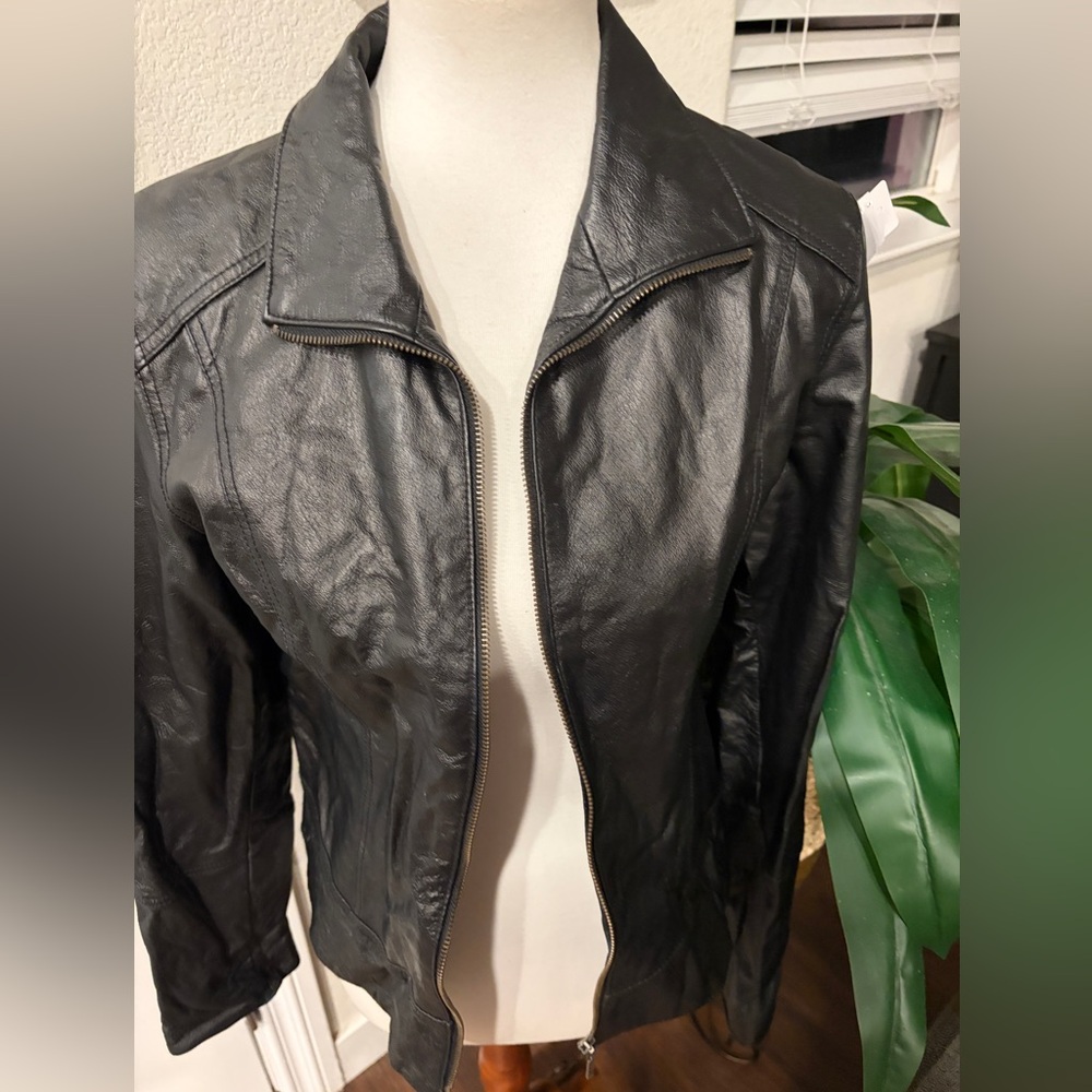 JohnPaulRichard Classic Black Leather Jacket - Picture 5 of 5